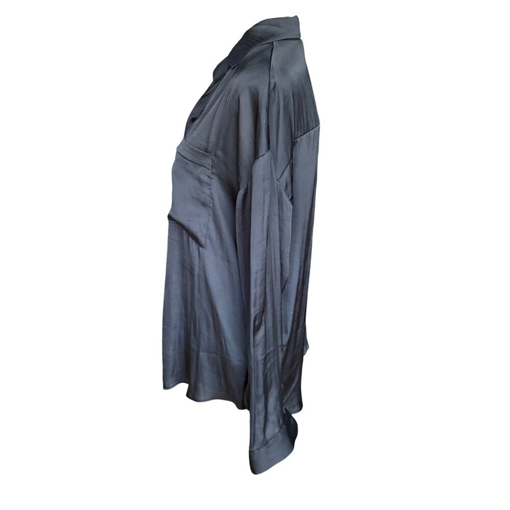 Lush Womens Black Long-Sleeve Silky Blouse With Pockets Button Cuffs & Collared - Picture 3 of 6